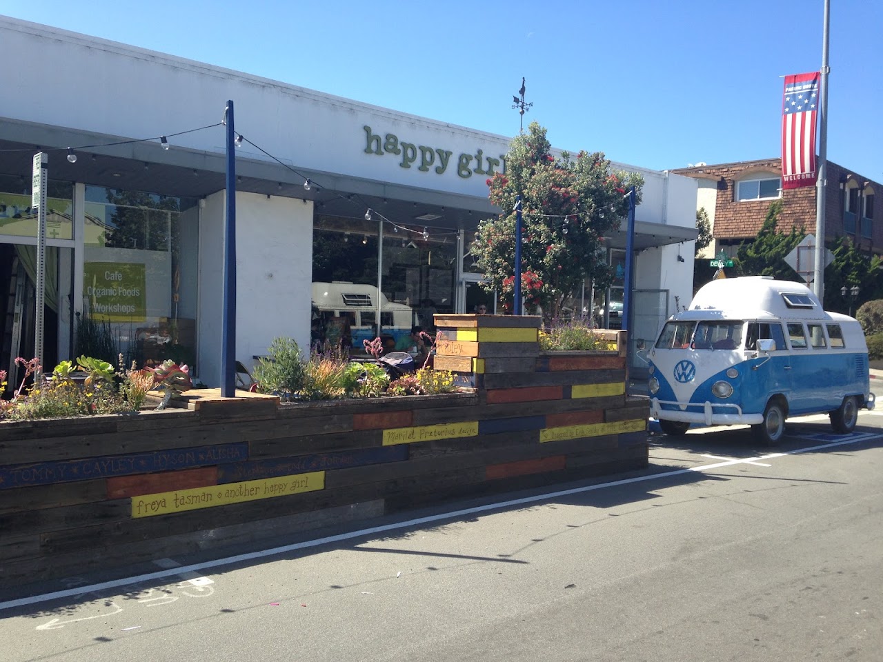 Happy Girl Kitchen